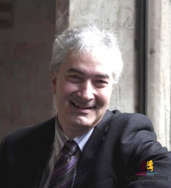 Conferencia en Villavendimio