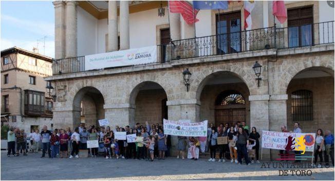 Las segundas jornadas del grupo por el Clima en Toro celebran 3 charlas en la cuarta semana del mes para concienciar a la poblac