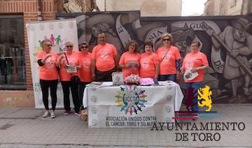 La UCCTA saca a la calle su campa&ntilde;a Con un par de..., para sensibilizar contra el c&aacute;ncer de pr&oacute;stata