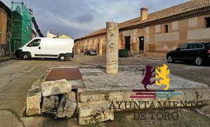 Desprendimientos en una antigua capilla obligan a remodelar la plaza de La Merced de Toro