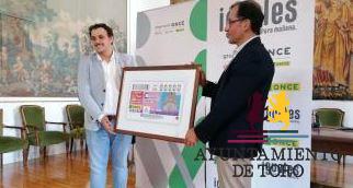 El Arco del Reloj de Toro, la imagen elegida para ilustrar el cup&oacute;n de la ONCE