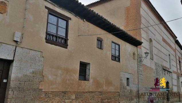 Toro insta a la Junta a que declare BIC dos de sus monasterios