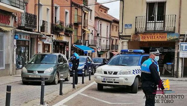 Toro delegar&aacute; en la Junta el proceso para cubrir plazas de la Polic&iacute;a Local