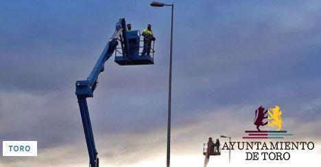 Toro prev&eacute; finalizar en abril o mayo la renovaci&oacute;n del alumbrado p&uacute;blico