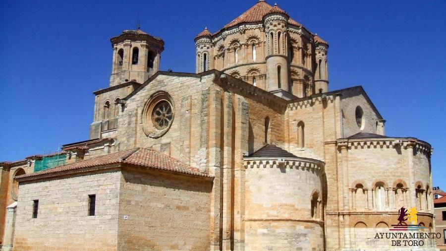 Vuelven las visitas guiadas oficiales al patrimonio de Toro con el programa &ldquo;D&eacute;jate llevar por Zamora&rdquo;